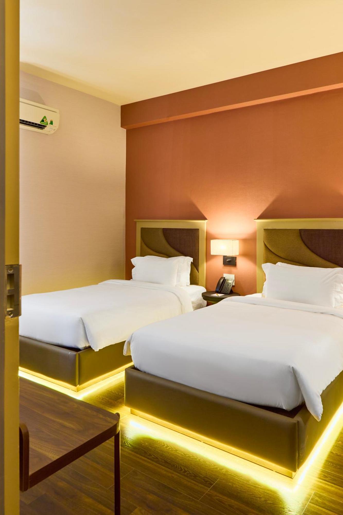 Kin Hotel Ly Tu Trong Ho Şi Min Exterior foto