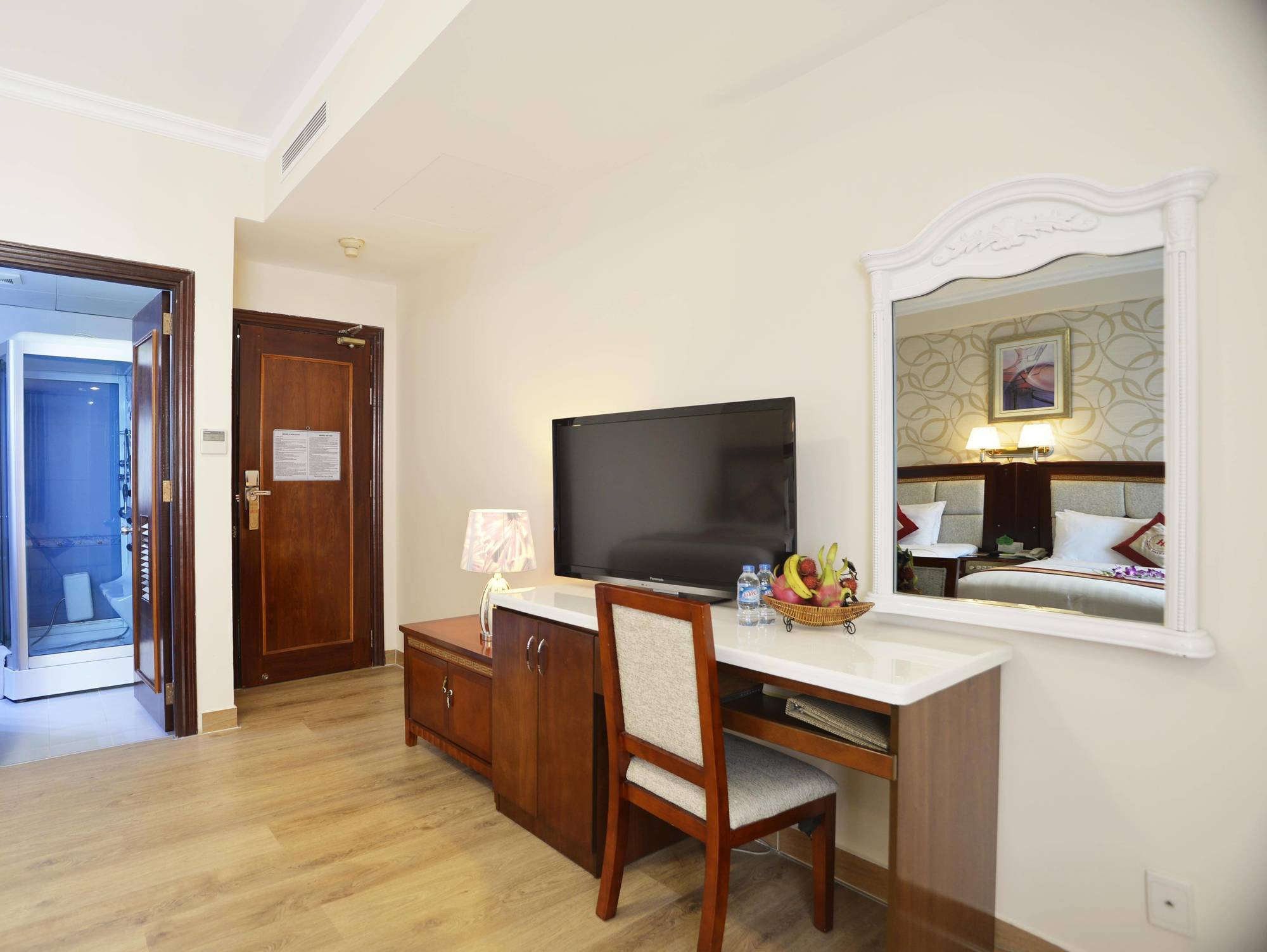 Kin Hotel Ly Tu Trong Ho Şi Min Exterior foto